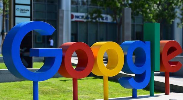 Gmail: A Revolution in Email Services 