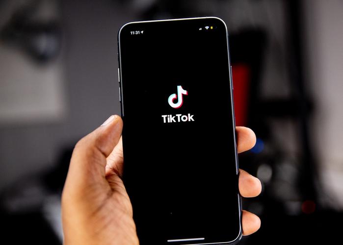 TikTok Tests “Video Preview” for Uploads