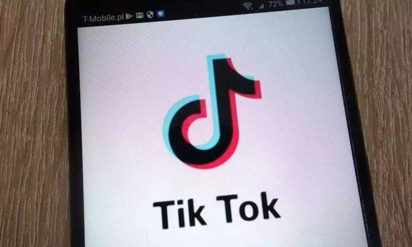 TikTok Fashion For Fall 